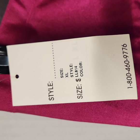 NWT Leapin Leotards Women's sz XL Dance Shorts - Picture 4 of 6